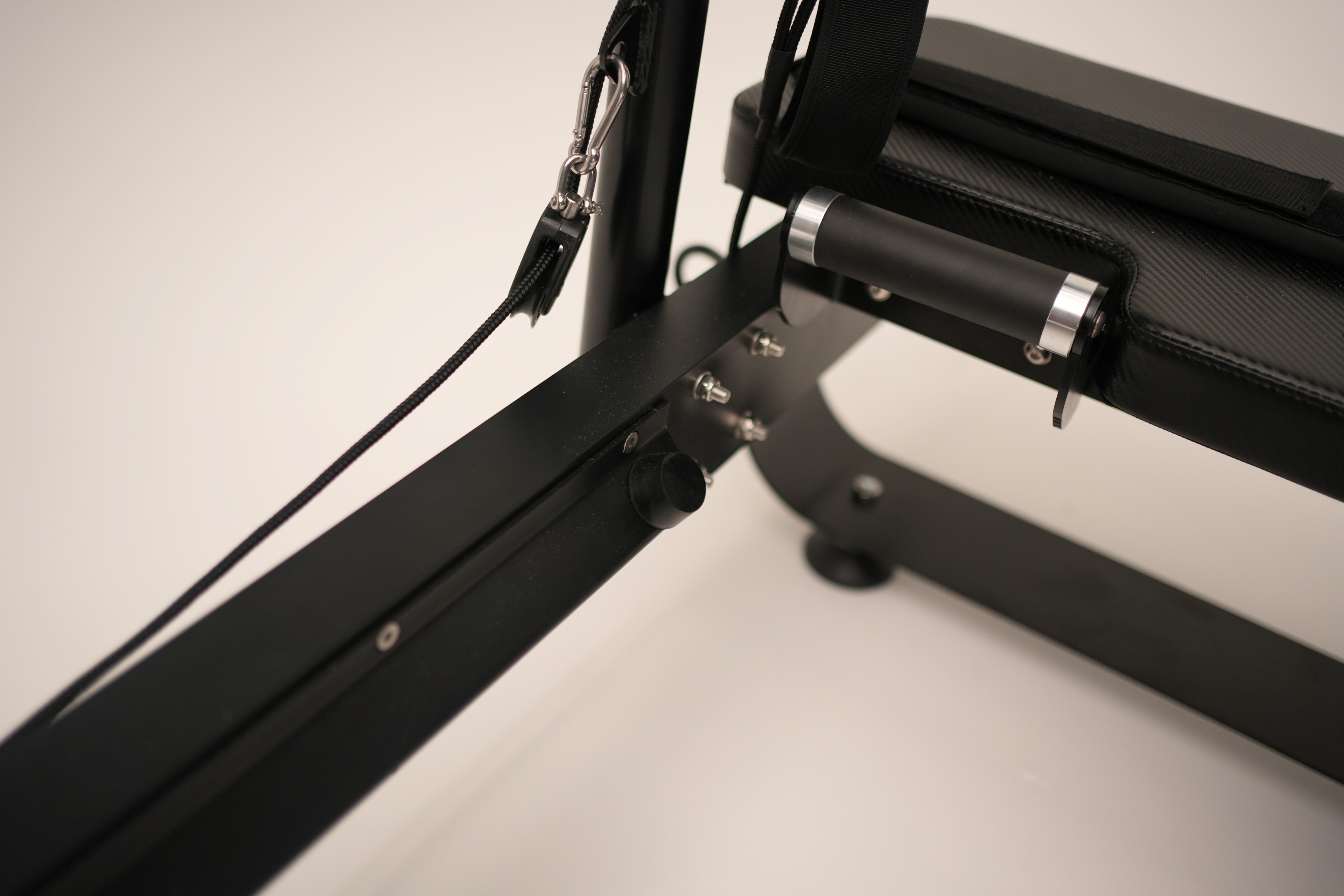Core Collab Sculptformer Dimi – Compact Lagree-Style Reformer for Home