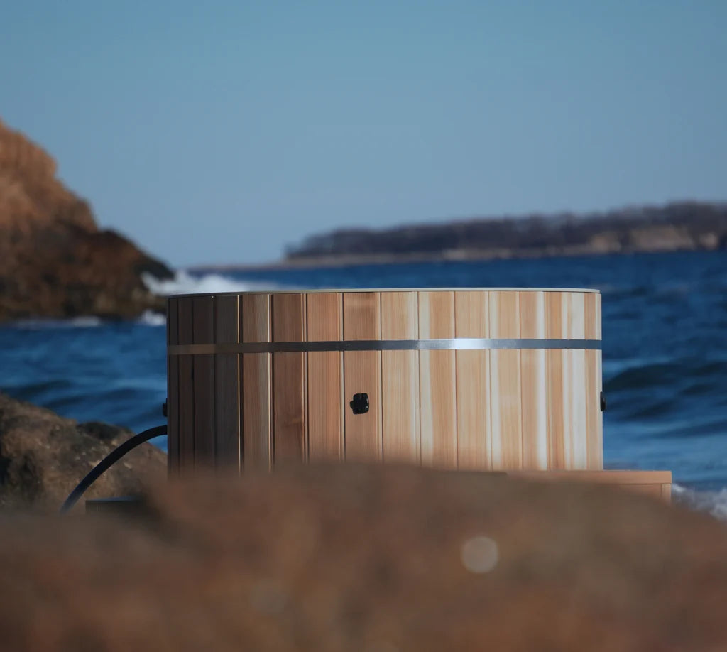 Cold Therapy Barrel: Cedar Exterior & PVC Liner (TUB ONLY)