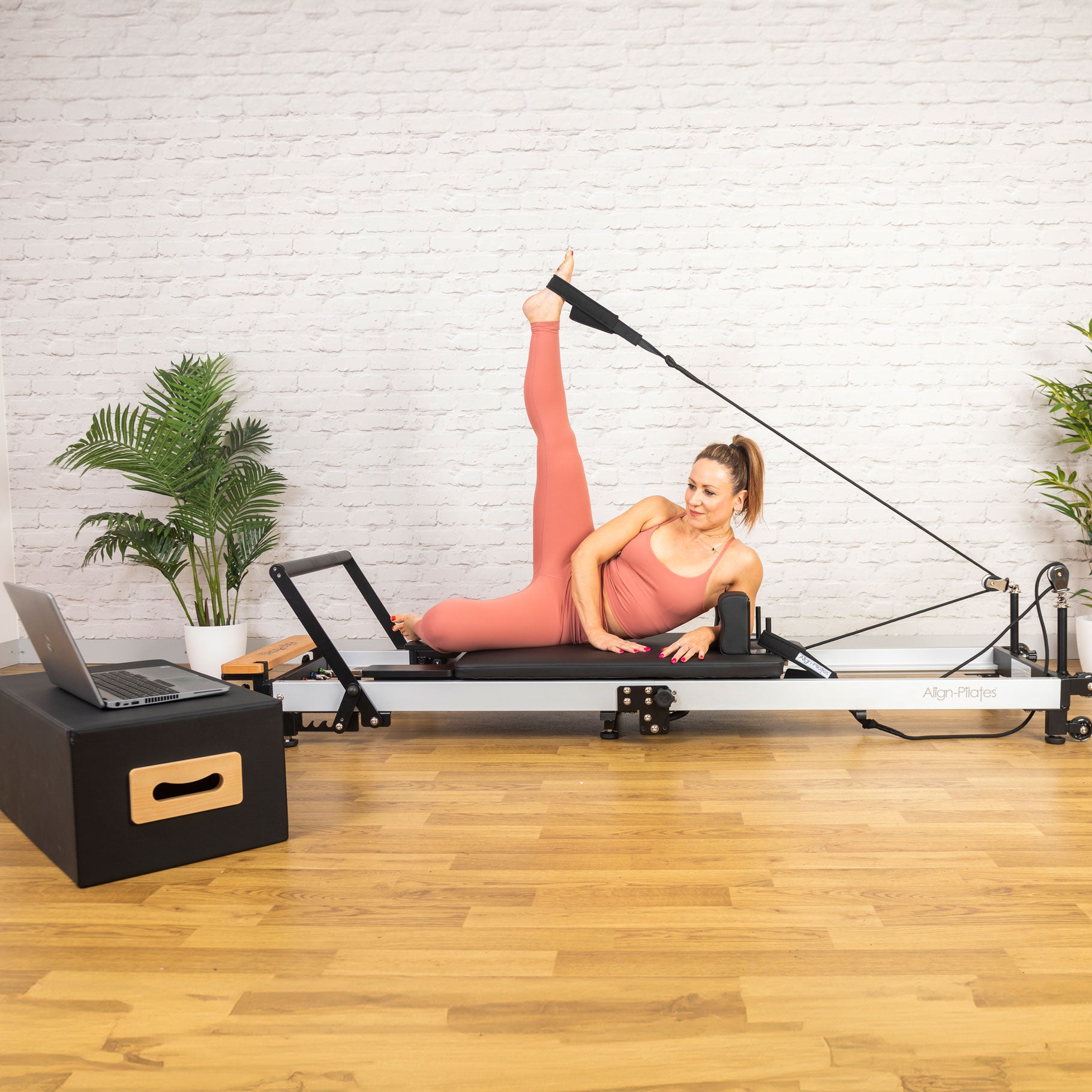 align-pilates-f3-folding-pilates-reformer