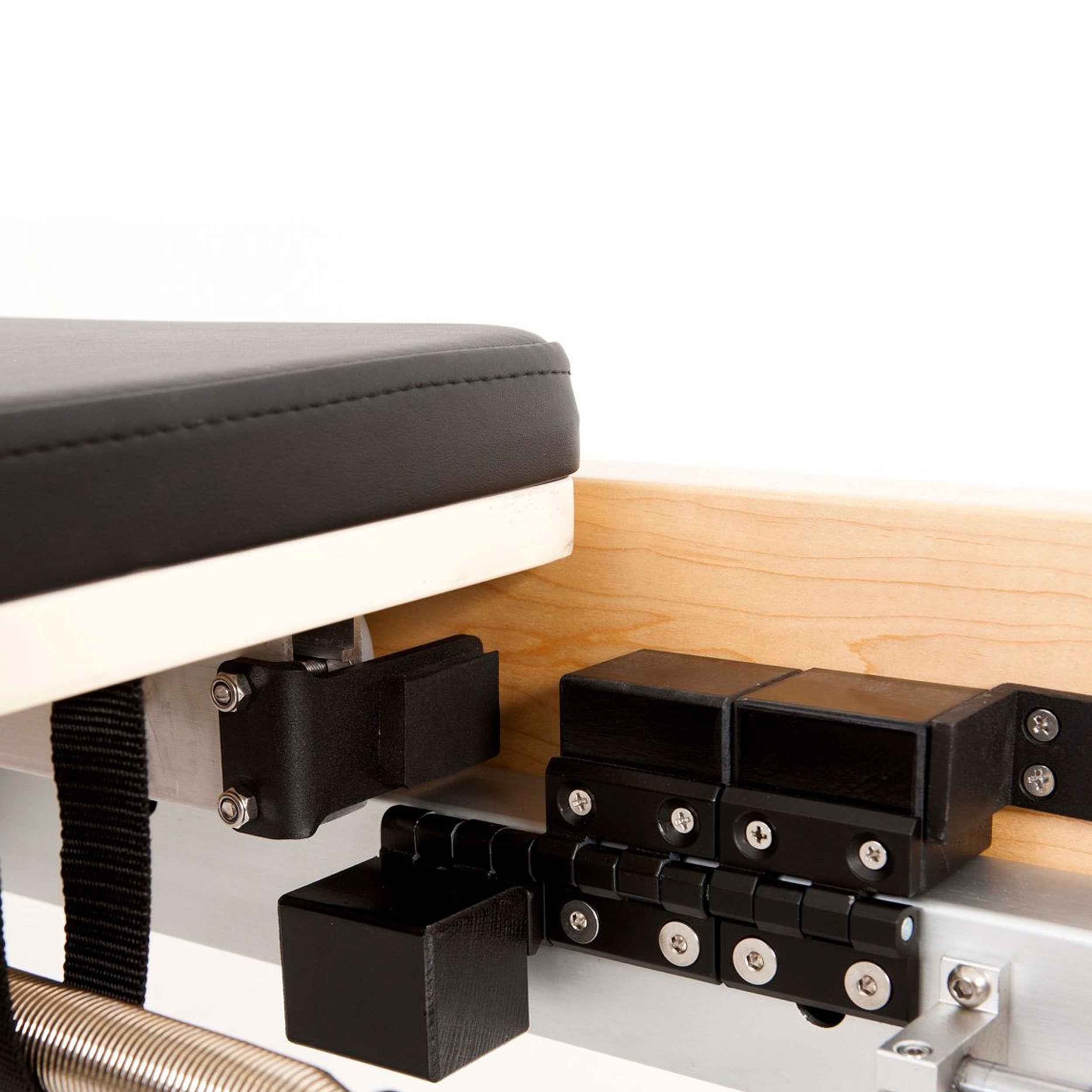 Elina Pilates® Wooden Reformer Bundle