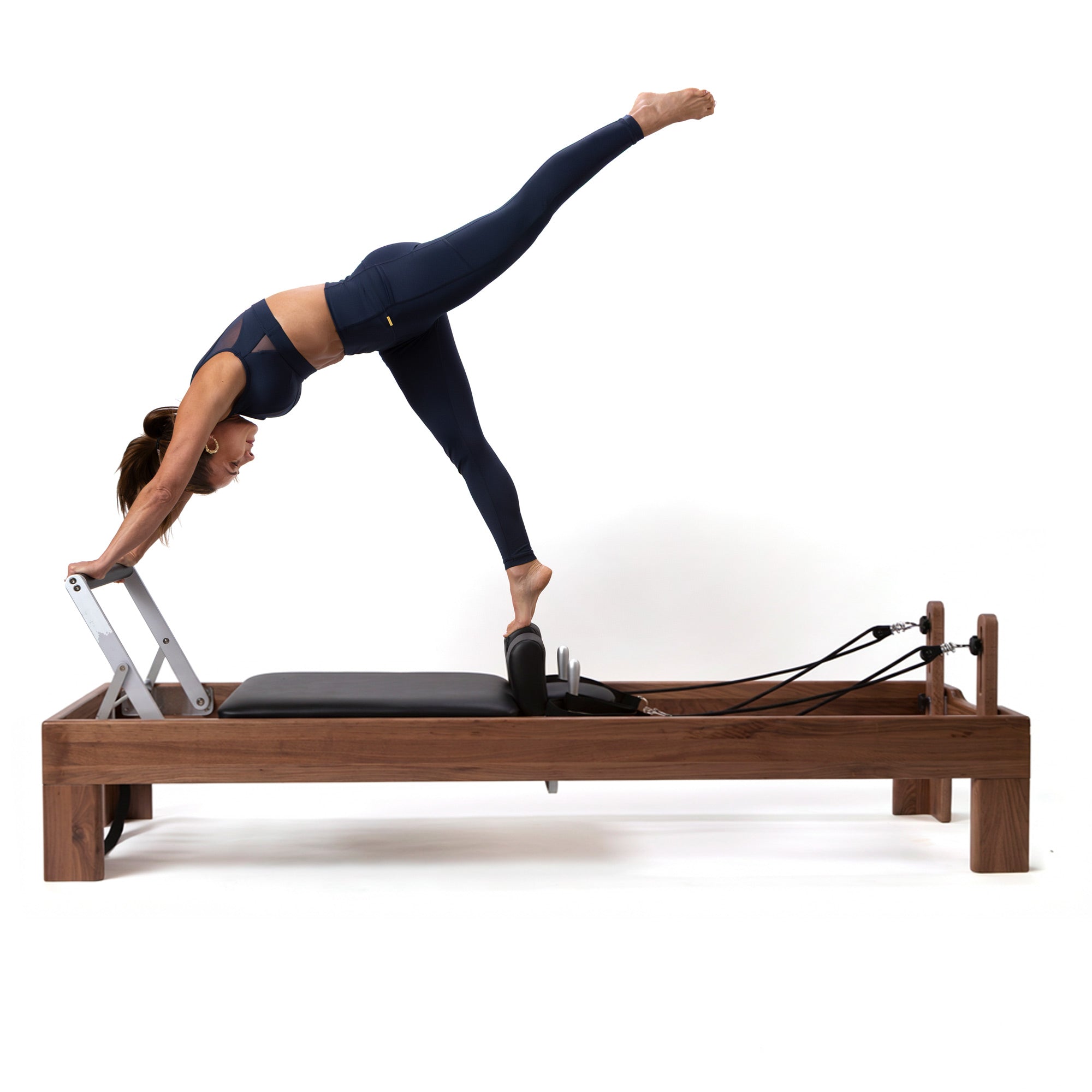 Artistry Reformer, walnut finish, rope straps