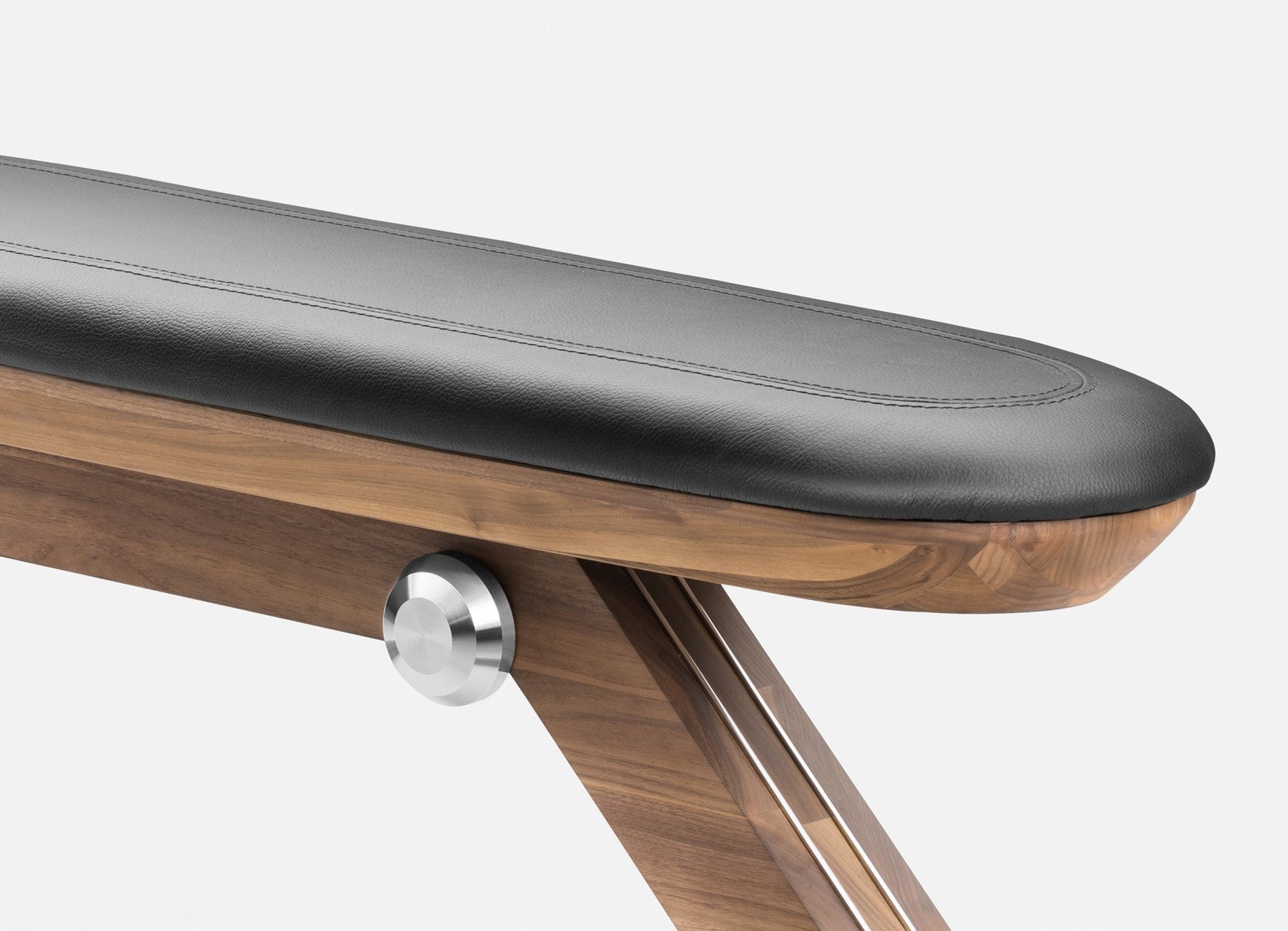  highpan-design-legant-wooden-frame-leather-seating-ideal-for-all-fitness-levels
