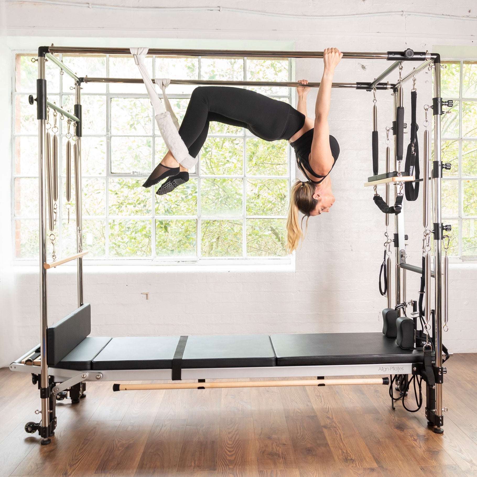 Align Pilates® C8-Pro Studio Pilates Reformer