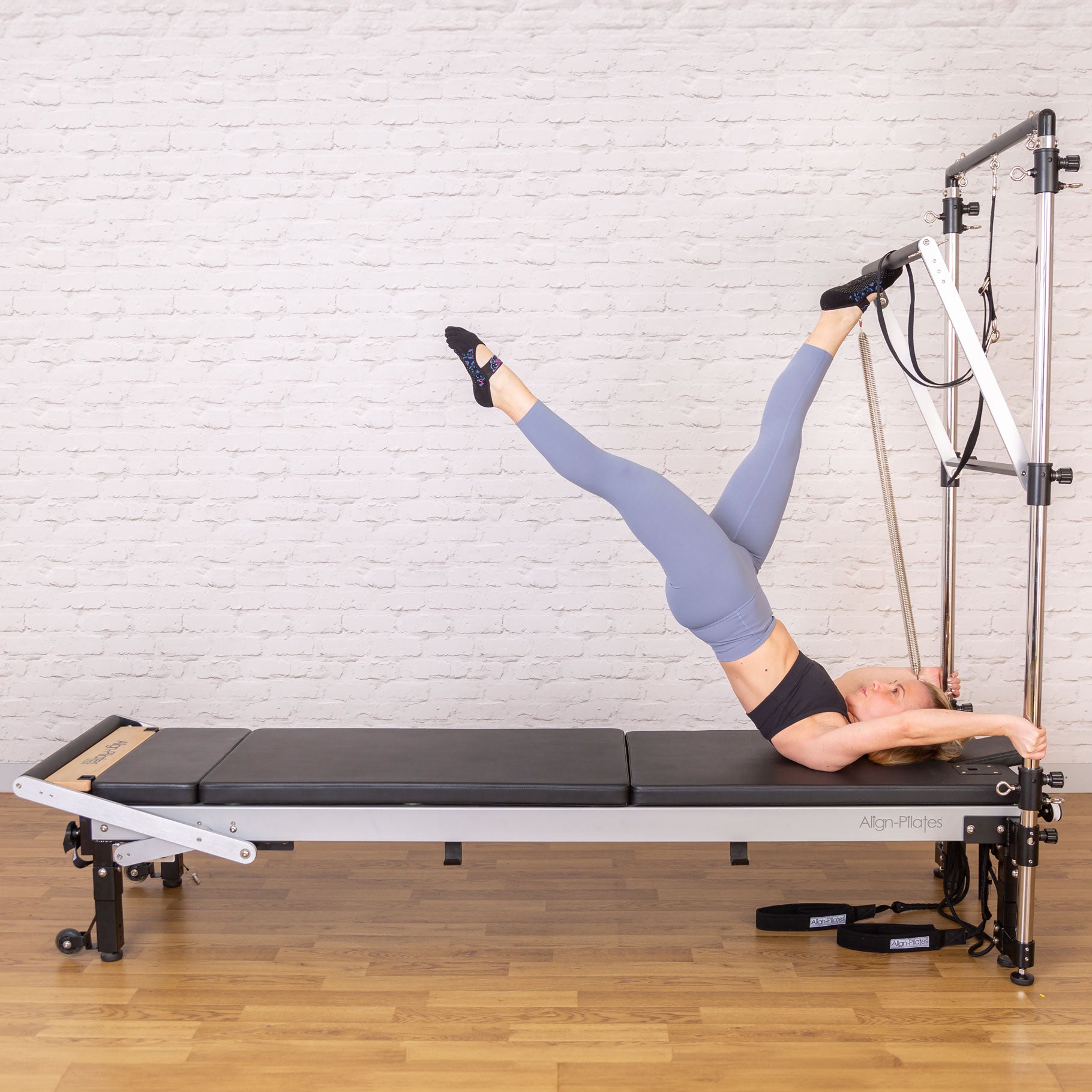 Align Pilates® C8-Pro Studio Pilates Reformer