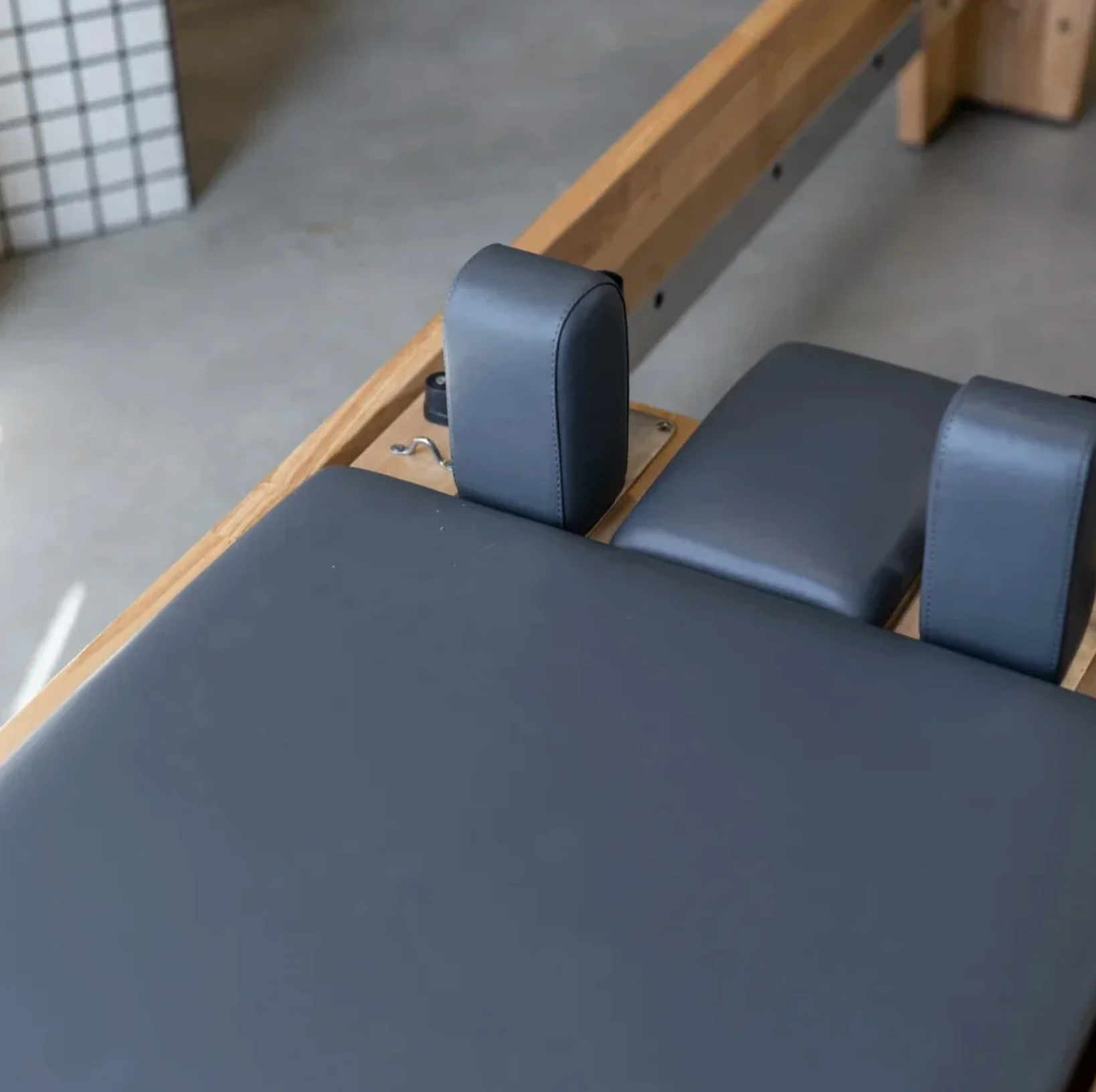 Smooth-Glide-Pilates-Reformer-with-Adjustable-Resistance-System