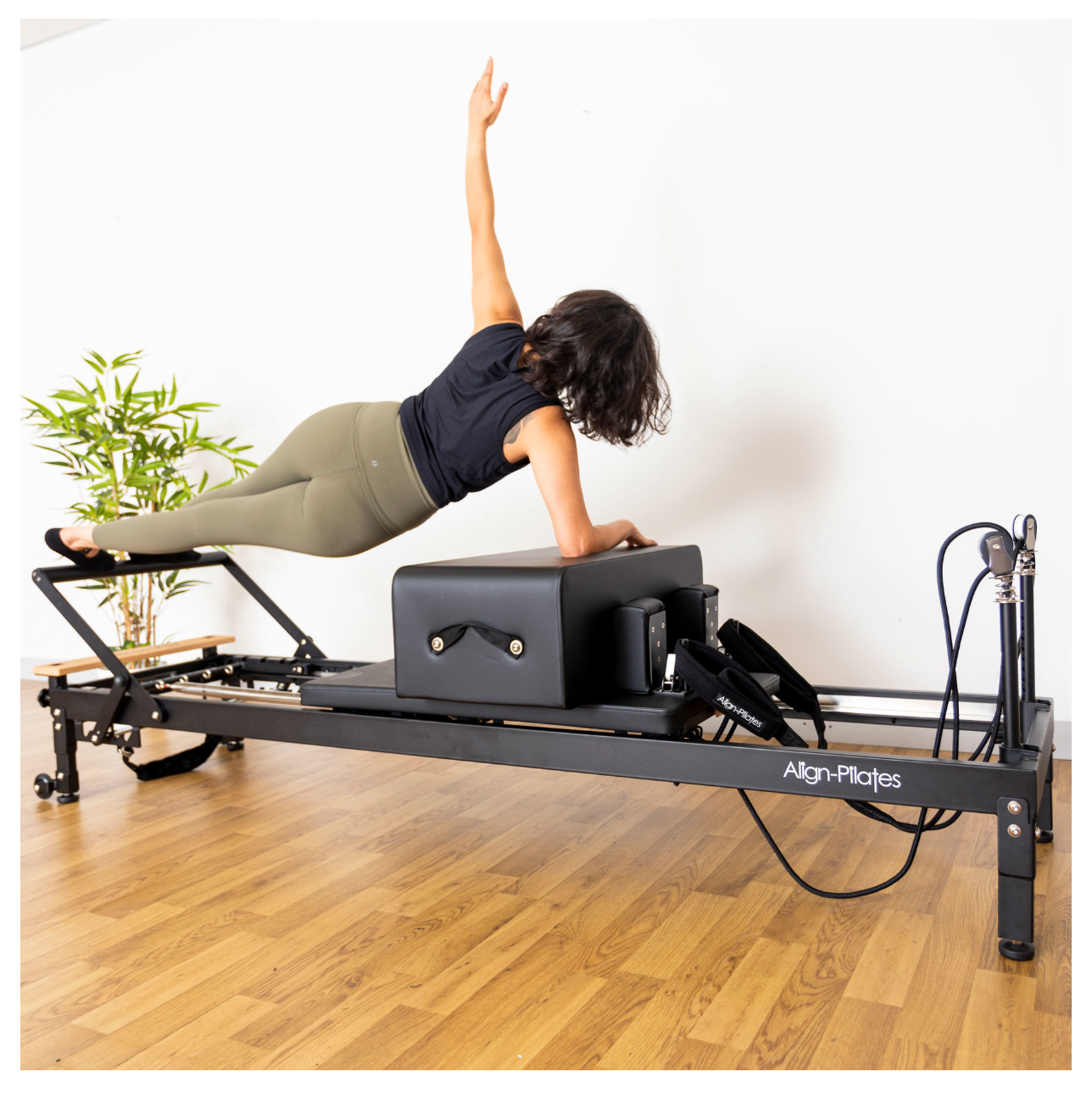 Align Pilates® Cuved Pro Sitting Box
